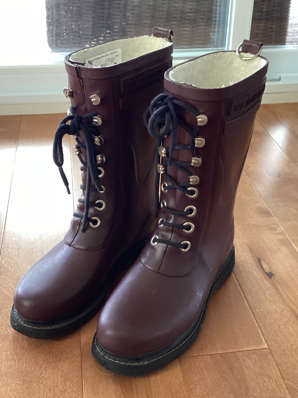 Ilse Jacobsen Lace-Up Rain Boot in Burgundy